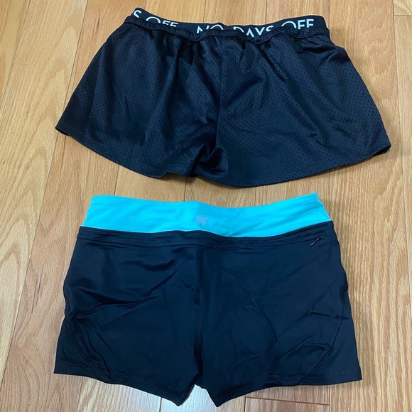 Workout Black Shorts - Picture 2 of 5